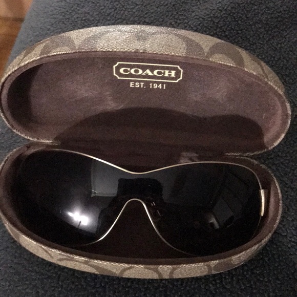 Coach Accessories - Coach sunglasses
